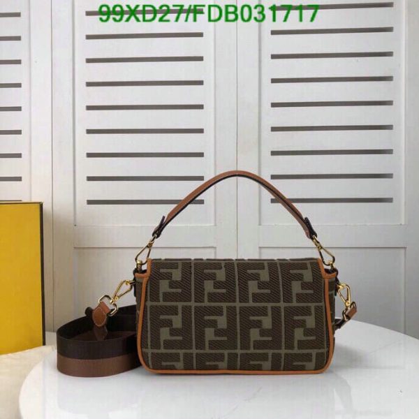 Fendi AAA+ Replica Zucca Baguette Shoulder Bag FDB0317171110