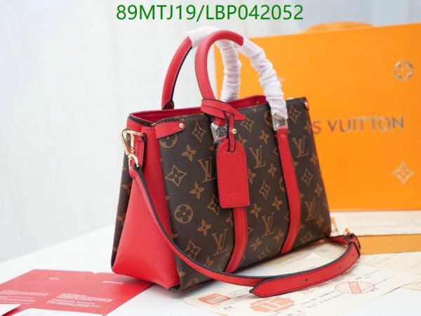 Louis Vuitton AAA+ Replica Designer Shoulder Bag LBP0420520415