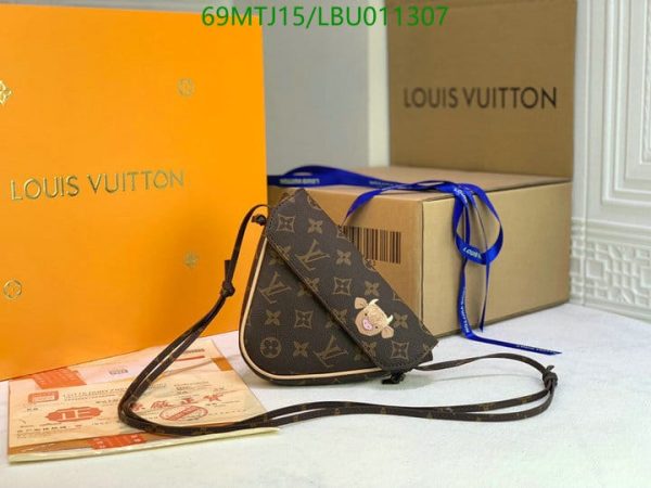 Louis Vuitton AAA+ Replica Inspired Purse LBU0113071452