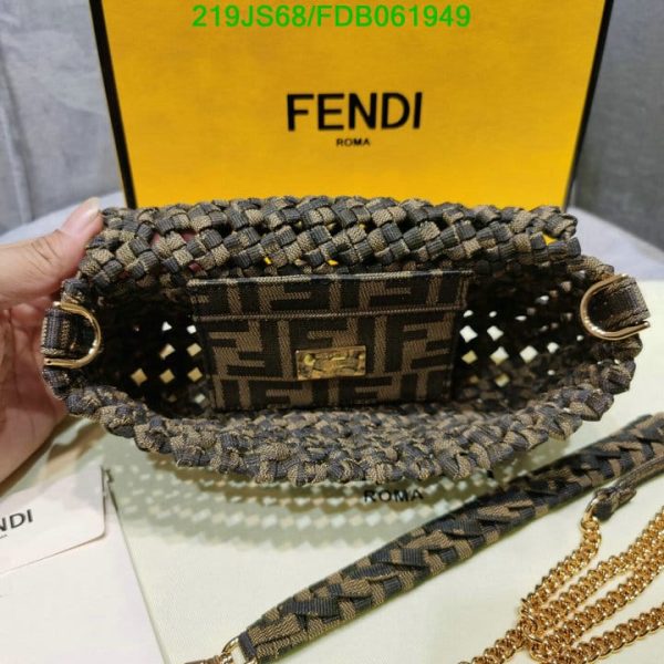 Fendi 1:1 Replica Super Quality Shoulder Bag FDB0619491111