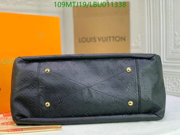 Louis Vuitton AAA+ Replica Inspired Handbag LBU0113381976