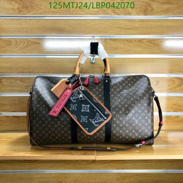 Louis Vuitton AAA+ Replica Keepall Bandouliere Bag LBP0420700748