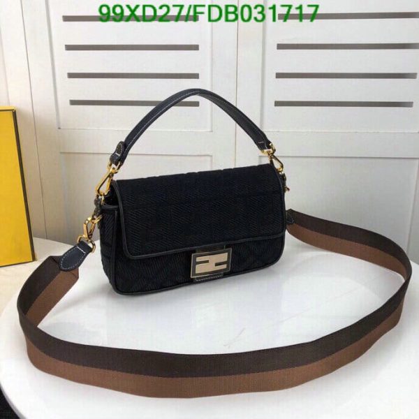 Fendi AAA+ Replica Zucca Baguette Shoulder Bag FDB0317171110