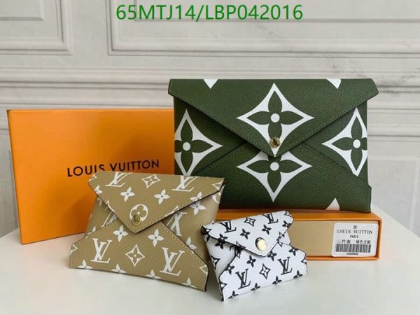 Louis Vuitton AAA+ Replica Kirigami Pouch LBP0420160451