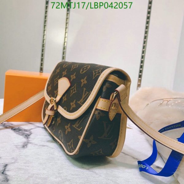 Louis Vuitton AAA+ Replica Designer Crossbody bag LBP0420570496