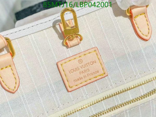 Louis Vuitton AAA+ Replica Onthego Bag LBP0420011009