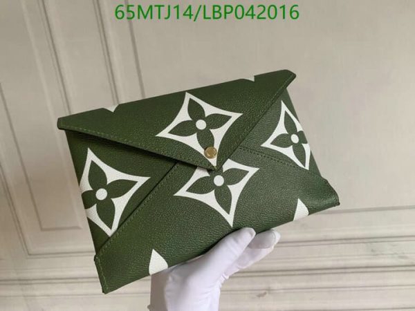 Louis Vuitton AAA+ Replica Kirigami Pouch LBP0420160451