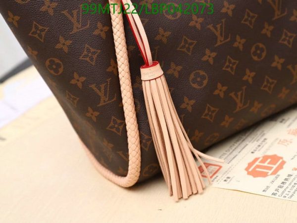 Louis Vuitton AAA+ Replica Inspired Handbag  LBP0420739014