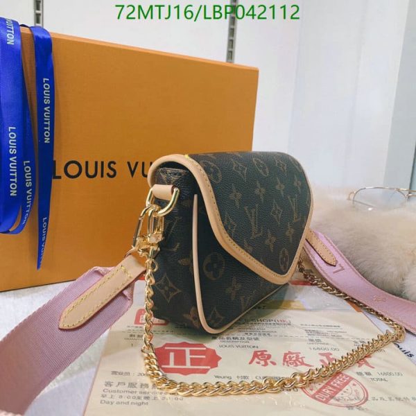 Louis Vuitton AAA+ Replica Designer Messenger Bag with Box LBP0421120951