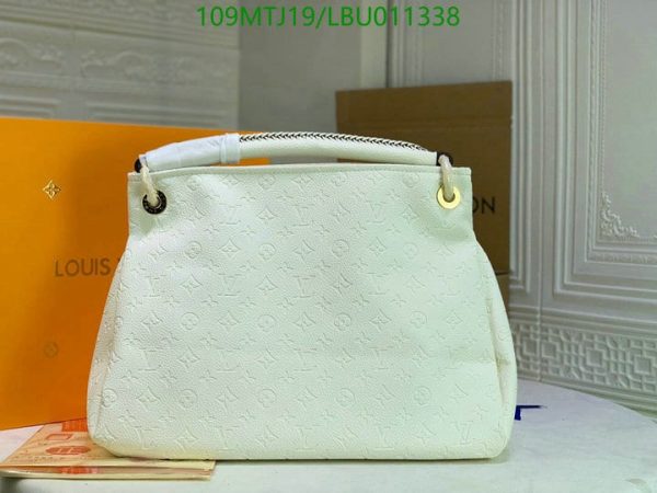 Louis Vuitton AAA+ Replica Inspired Handbag LBU0113381976