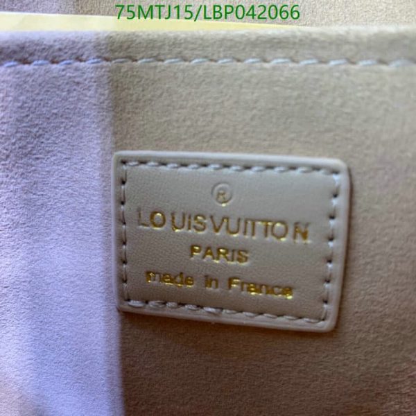 Louis Vuitton AAA+ Replica Locky BB Bag in Monogram Bag LBP0420660741