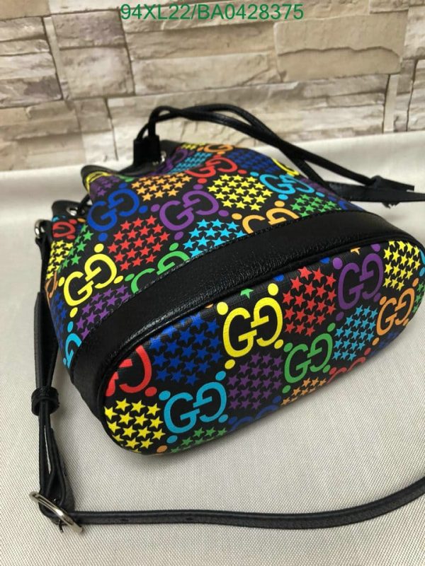 Gucci AAA+ Replica GG Supreme Psychedelic Bucket Bag BA04283754752