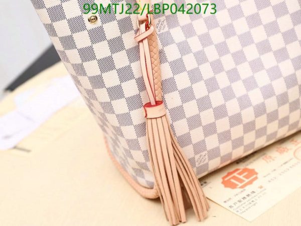 Louis Vuitton AAA+ Replica Inspired Handbag  LBP0420739014