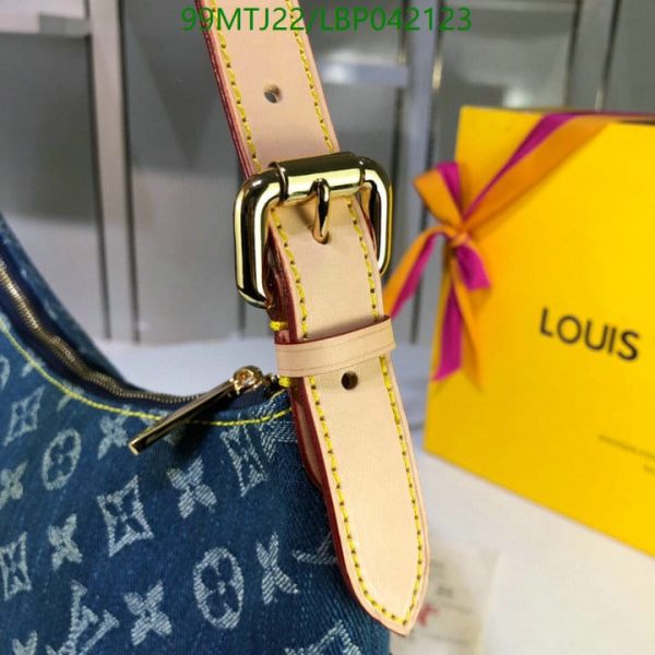 Louis Vuitton AAA+ Replica Inspired Shoulder Bag LBP0421231609