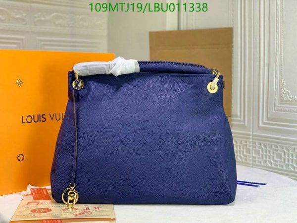 Louis Vuitton AAA+ Replica Inspired Handbag LBU0113381976