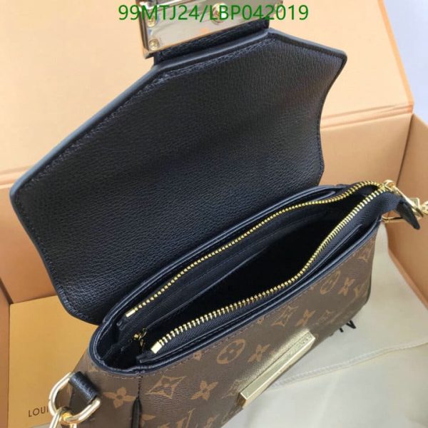 Louis Vuitton AAA+ Replica Messenger Bag LBP0420190654