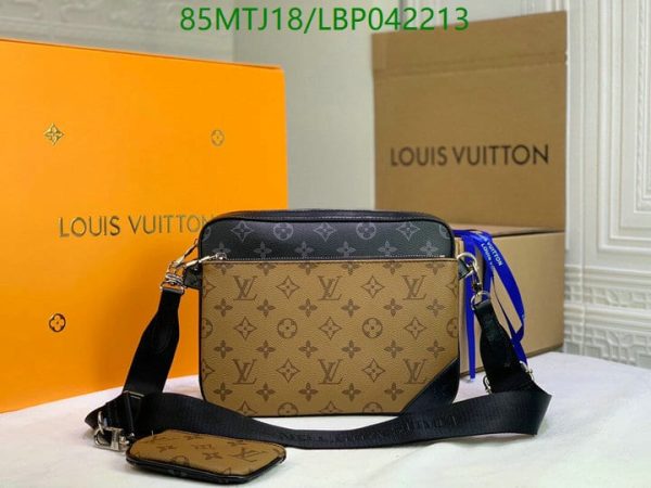 Louis Vuitton AAA+ Replica Luxury Messenger Duo Bag LBP0422137590