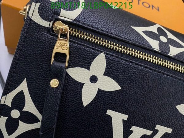 Louis Vuitton AAA+ Replica Black/White Pochette Metis LBP0422150874