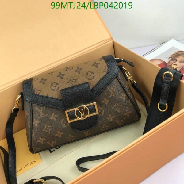 Louis Vuitton AAA+ Replica Messenger Bag LBP0420190654