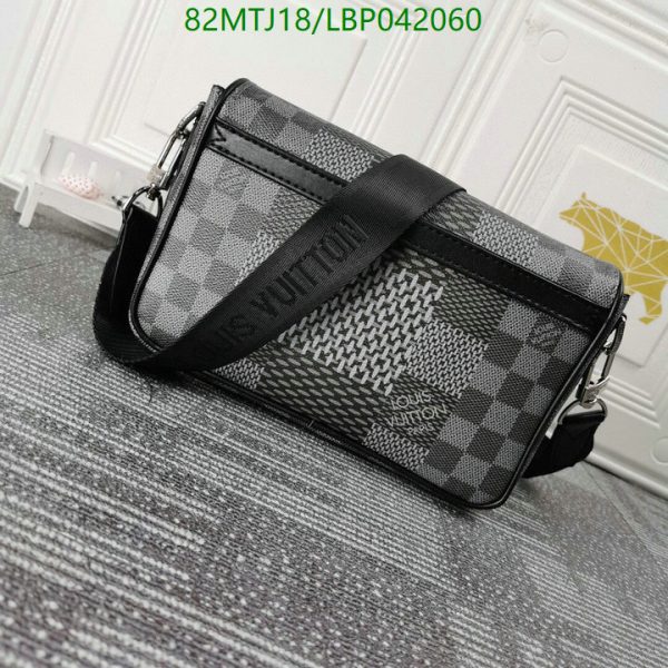 Louis Vuitton AAA+ Replica Designer Messenger Bag LBP0420607045