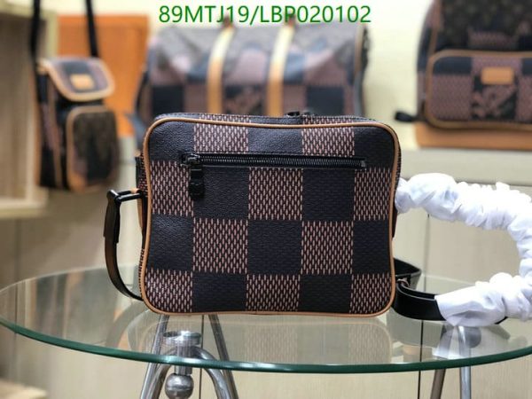 Louis Vuitton AAA+ Replica Messenger Bag LBP0201028753