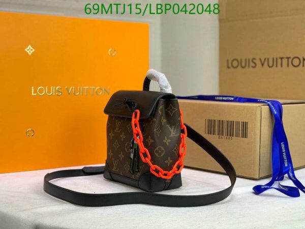 Louis Vuitton AAA+ Replica Designer Messenger Bag LBP0420480157