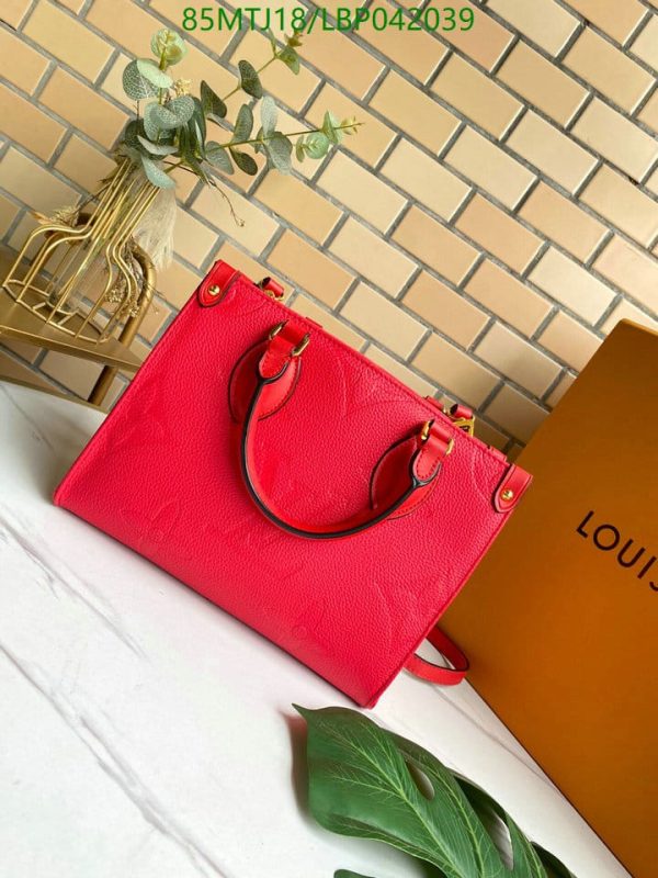 Louis Vuitton AAA+ Replica Inspired Shoulder Bag LBP0420390846