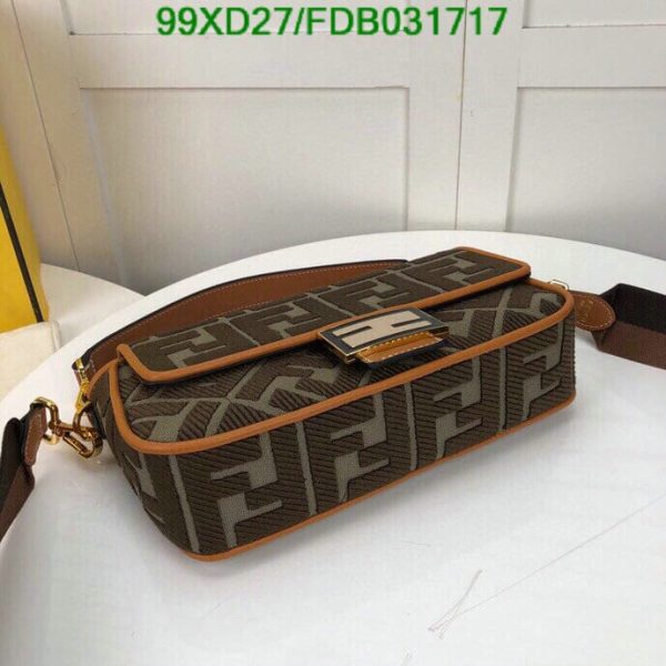 Fendi AAA+ Replica Zucca Baguette Shoulder Bag FDB0317171110