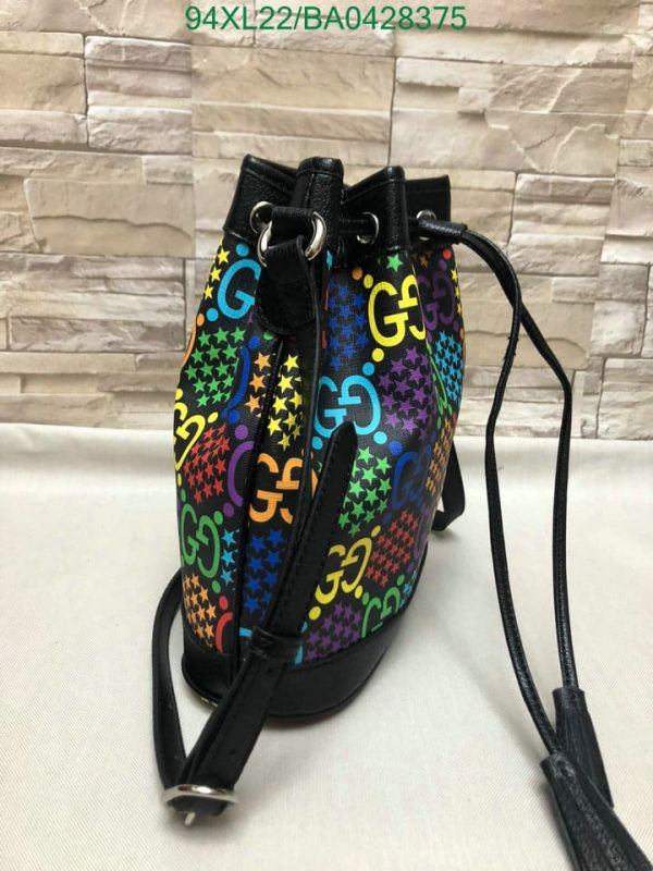 Gucci AAA+ Replica GG Supreme Psychedelic Bucket Bag BA04283754752