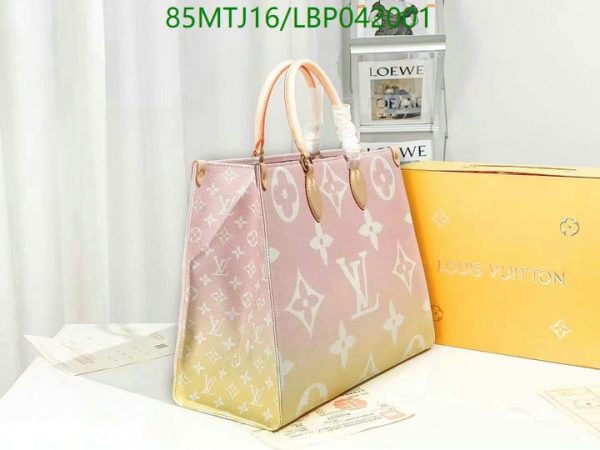 Louis Vuitton AAA+ Replica Onthego Bag LBP0420011009