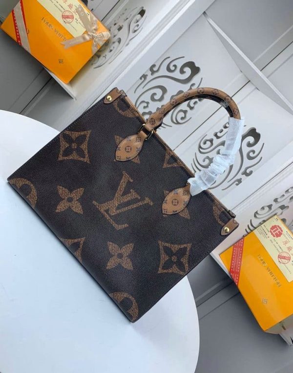 Louis Vuitton AAA+ Replica Monogram Canvas Reverse Bag LB12241221672