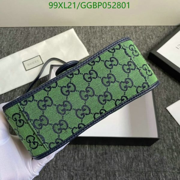 Gucci AAA+ Replica GG Marmont Top-Handle Bag GGBP052801521