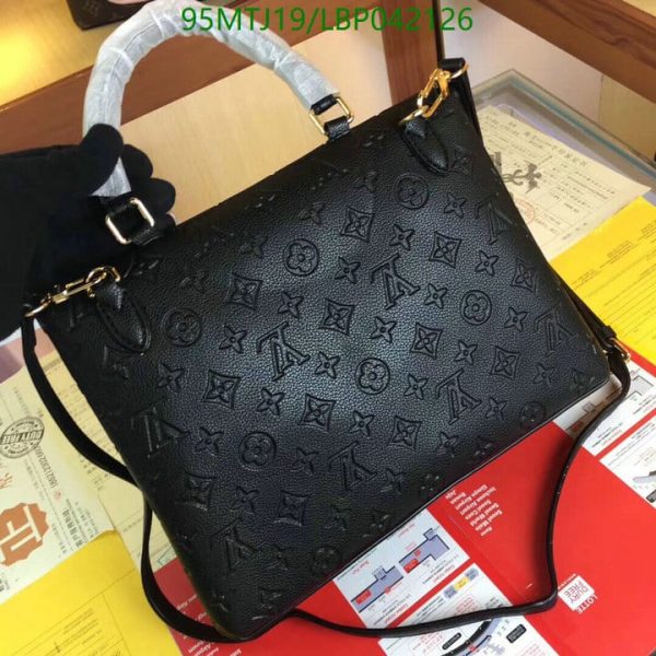 Louis Vuitton AAA+ Replica Monogram Marignan Bag LBP0421261341