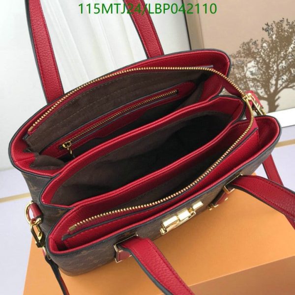 Louis Vuitton AAA+ Replica Luxury Handbag LBP0421102681