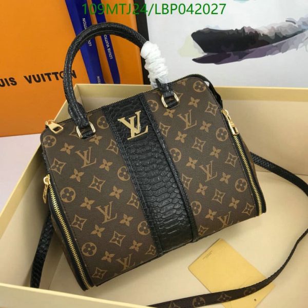 Louis Vuitton AAA+ Replica Designer Handbag LBP0420277864