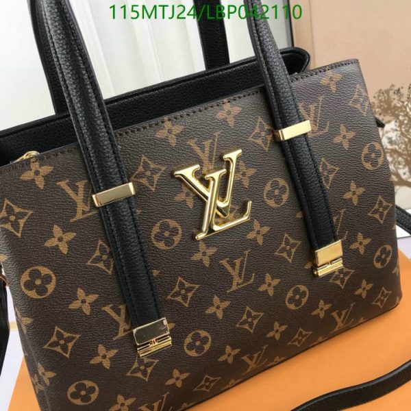 Louis Vuitton AAA+ Replica Luxury Handbag LBP0421102681