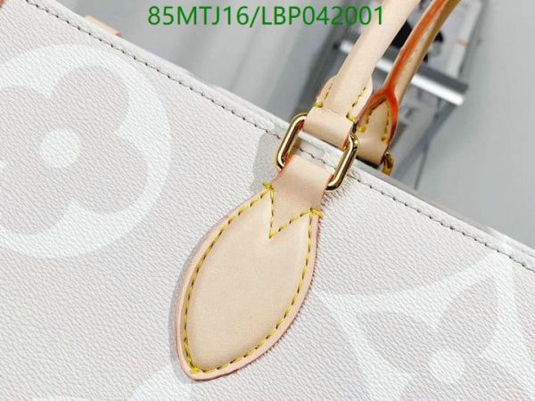 Louis Vuitton AAA+ Replica Onthego Bag LBP0420011009