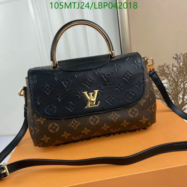 Louis Vuitton AAA+ Replica Designer Shoulder Bag LBP0420180159