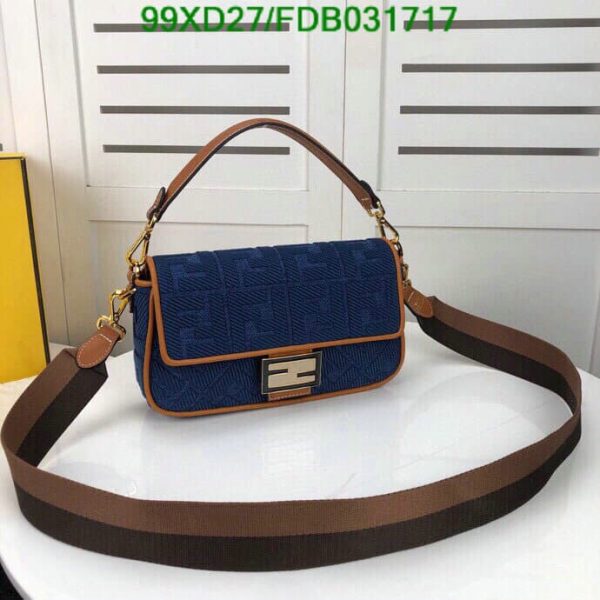 Fendi AAA+ Replica Zucca Baguette Shoulder Bag FDB0317171110