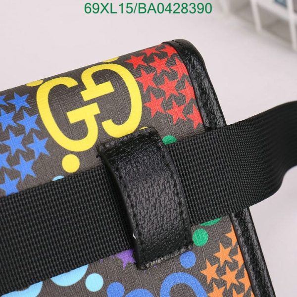 Gucci AAA+ Replica GG Supreme Psychedelic Slim Belt Bag BA04283904631