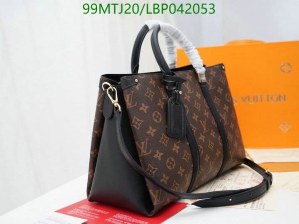 Louis Vuitton AAA+ Replica Designer Shoulder Bag LBP0420530548