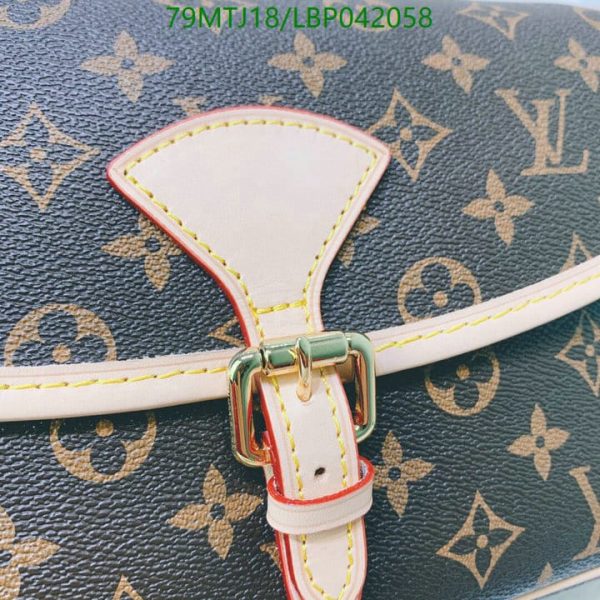 Louis Vuitton AAA+ Replica Inspired Crossbody Bag LBP0420585193