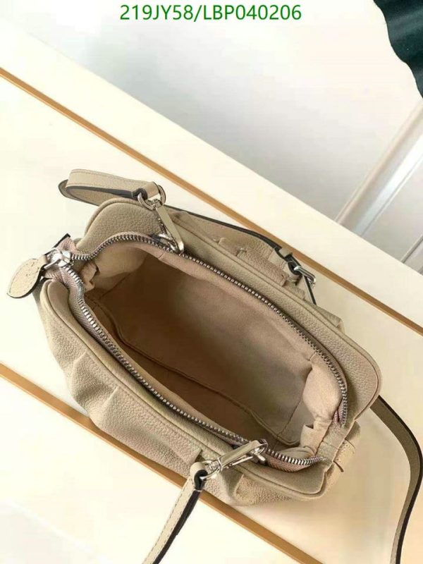 Louis Vuitton 1:1 Replica Beige Crossbody Bag LBP0402066987