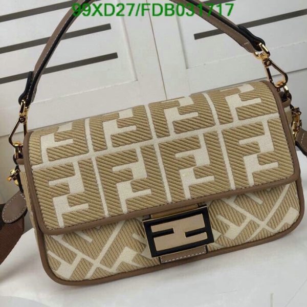 Fendi AAA+ Replica Zucca Baguette Shoulder Bag FDB0317171110