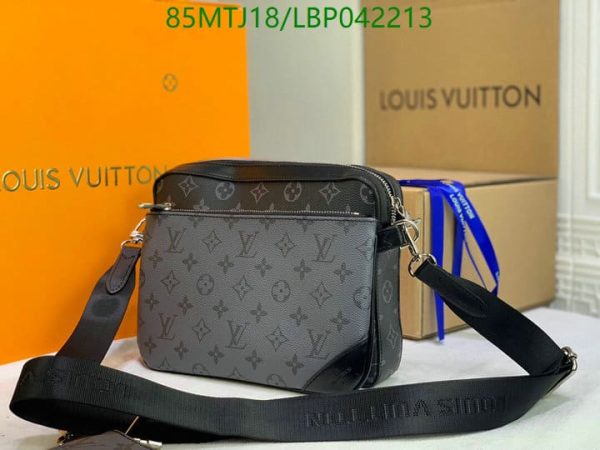 Louis Vuitton AAA+ Replica Luxury Messenger Duo Bag LBP0422137590