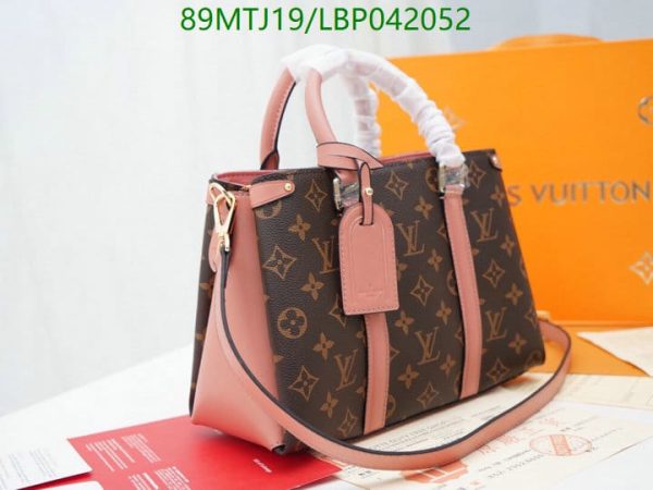 Louis Vuitton AAA+ Replica Designer Shoulder Bag LBP0420520415