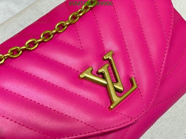 Louis Vuitton AAA+ Replica New Wave Chain Bag LB99072645916