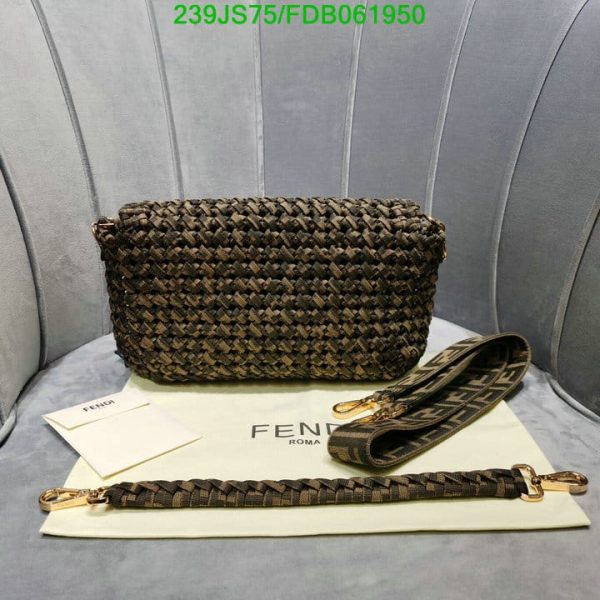 Fendi 1:1 Replica Best Quality Shoulder Bag FDB0619501111