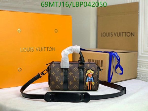 Louis Vuitton AAA+ Replica Designer Shoulder Bag LBP0420506742