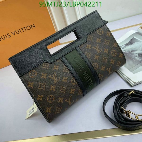 Louis Vuitton AAA+ Replica Designer Shoulder Bag LBP0422110617